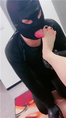 图片[4]_【芷镜绳艺导师】跪舔原味裸足_HD绳艺资源