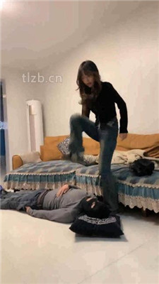 图片[8]_【精神小妹】双S-艺校女神-极度高难度挑战踢踹虐打_HD绳艺资源