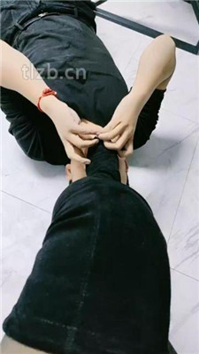 图片[4]_【郡主大大】长靴跪舔/全体重踩踏/脚插嘴【双视角版】_HD绳艺资源