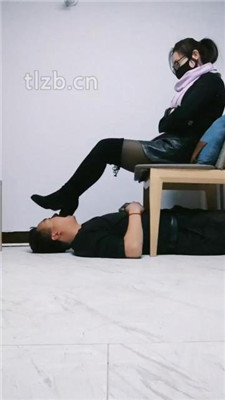 图片[15]_【郡主大大】长靴跪舔/全体重踩踏/脚插嘴【双视角版】_HD绳艺资源