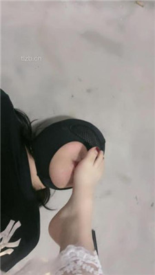 图片[10]_【颜颜sama】母畜-楼道皮鞋白袜调/踩踏-袜子塞嘴_HD绳艺资源