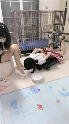 图片[3]_【狠欣人】母畜-脚喂食-反绑囚禁-训练虐-狗笼舔脚_HD绳艺资源