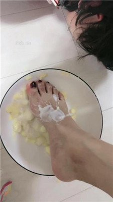 图片[11]_【狠欣人】母畜-脚喂食-反绑囚禁-训练虐-狗笼舔脚_HD绳艺资源