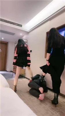 图片[7]_【宸宸S】双S重刑-短靴高跟小白鞋提档狠狗【双视角版】_HD绳艺资源