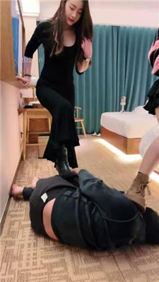 图片[17]_【宸宸S】双S重刑-短靴高跟小白鞋提档狠狗【双视角版】_HD绳艺资源