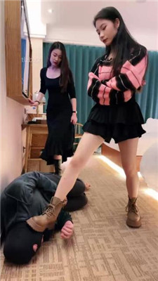 图片[18]_【宸宸S】双S重刑-短靴高跟小白鞋提档狠狗【双视角版】_HD绳艺资源