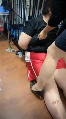 图片[20]_【冰色】狗笼圈养跪舔高跟原味脚_HD绳艺资源