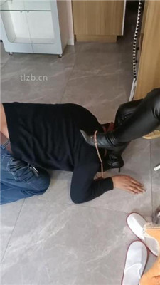 图片[7]_【平凡】长靴S胯下辱/内裤套头/跪舔裸足_HD绳艺资源