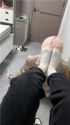 图片[16]_【狗哥】学生素人S的白袜就是香_HD绳艺资源