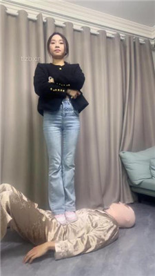 【狗哥】双S-皮鞋白袜-开发路人做S调狗_HD绳艺资源