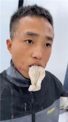 图片[2]_【辣姐】嘴塞袜子物化狗奴/踩踏喂食/喝洗脚水_HD绳艺资源