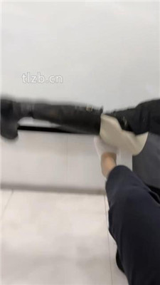 图片[3]_【辣姐】嘴塞袜子物化狗奴/踩踏喂食/喝洗脚水_HD绳艺资源