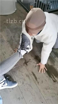 图片[2]_【大美】跑步后臭鞋袜深吸/赏赐洗脚水_HD绳艺资源