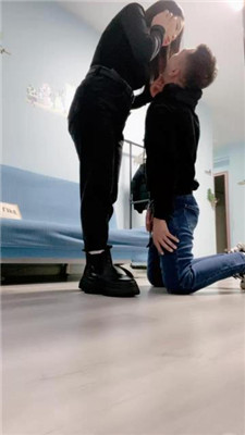 图片[15]_【嘉一】挑战迟到的狗-清理短靴/耳光/口水足喂食/踢踹_HD绳艺资源