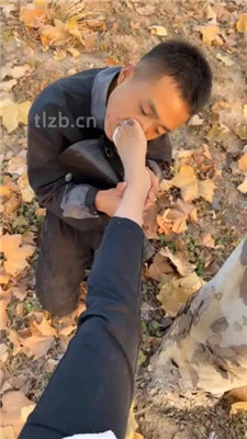 图片[11]_【辣姐】周末公园长靴S遛狗 【续集】_HD绳艺资源