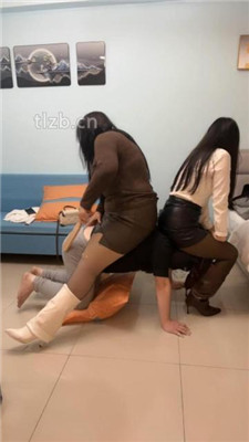 图片[11]_【草莓S】双S靴子女神-训诫打狗屁股_HD绳艺资源