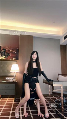 【琪琪大人】性感模特胯下辱/脏内裤诱惑_HD绳艺资源