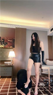 图片[3]_【琪琪大人】性感模特胯下辱/脏内裤诱惑_HD绳艺资源