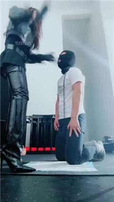 图片[6]_【靴嘉倪】长靴S-踩踏喂食/十字架绳艺技巧虐打_HD绳艺资源