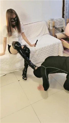 【苒溪】高跟长靴踩虐贱奴才【上】_HD绳艺资源