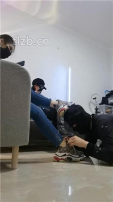 图片[11]_【文文文】双S-原味鞋袜踩虐羞辱【三视角版】_HD绳艺资源