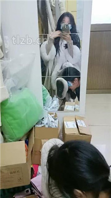 图片[8]_【爱可呀】母畜-转胯狗链遛狗/人体擦鞋器_HD绳艺资源