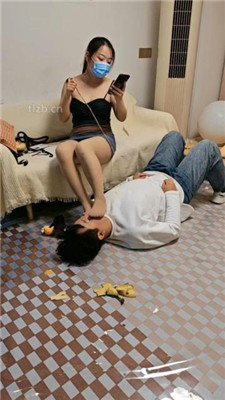 图片[12]_【苏琪姐姐】姐妹花-猥琐维修工企图冒犯被反杀【双视角版】_HD绳艺资源