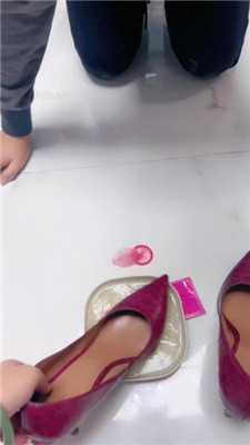 图片[16]_【伊兮夫妻】舔圣水冰块-腋下喂食-锁奴求虐_HD绳艺资源