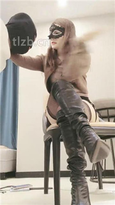 【灵凌】强迫喂食浓痰口水_HD绳艺资源