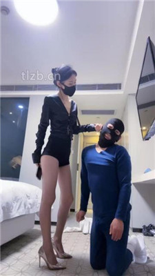 图片[20]_【陈莹斯】御姐范-头顶鞋子/揪耳朵/嘴叼白袜_HD绳艺资源