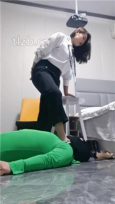 图片[19]_【冷御绳艺导师】板子抽打/鞋抽耳光/脚插嘴_HD绳艺资源