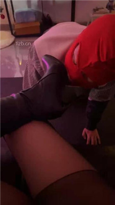 图片[8]_【谢伊】跪舔长靴/碾压狗爪/黑丝美腿诱惑_HD绳艺资源