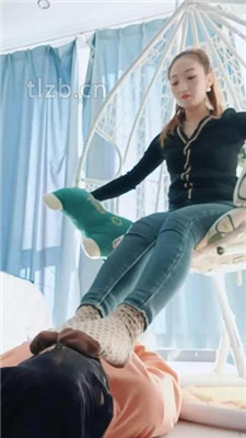 图片[4]_【魅儿】强迫素人狗舔脚-开发喝圣水_HD绳艺资源