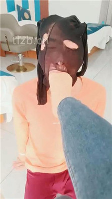 图片[11]_【魅儿】强迫素人狗舔脚-开发喝圣水_HD绳艺资源