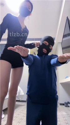 图片[15]_【陈莹斯】御姐范-头顶鞋子/揪耳朵/嘴叼白袜_HD绳艺资源