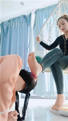图片[9]_【魅儿】强迫素人狗舔脚-开发喝圣水_HD绳艺资源