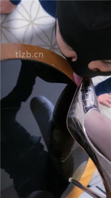 图片[8]_【陈莹斯】御姐范-头顶鞋子/揪耳朵/嘴叼白袜_HD绳艺资源