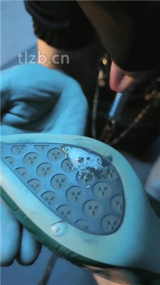 图片[9]_【东营天香百合】跪舔口水脏鞋底/揪耳朵/高跟踩乳_HD绳艺资源