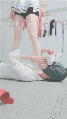 图片[13]_【果儿】手铐绳艺技巧/小白鞋肉丝踩/转胯骑马/闻鞋窝_HD绳艺资源