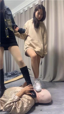 图片[16]_【狗哥】175模特双S-黑鞋白袜高难度挑战踩虐_HD绳艺资源