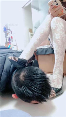 图片[7]_【美离子】高跟白丝诱惑踩狗头_HD绳艺资源