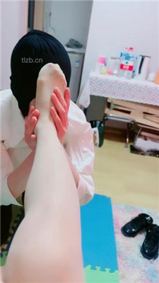 图片[3]_【北京艾琳】美容技师肉丝脚踩虐【上】_HD绳艺资源