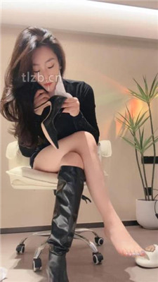 图片[11]_【禾未】长靴黑丝高跟诱惑调脚垫_HD绳艺资源