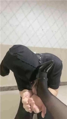 图片[8]_【狐妹】跪舔长靴高跟黑丝jio_HD绳艺资源