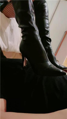 图片[10]_【爵恋霸主】腿绞窒息/小白鞋黑丝高跟全体重踩_HD绳艺资源