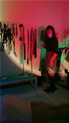 图片[5]_【月亮绳缚】长靴黑丝跪舔/踩踏/虐打/虐乳/窒息_HD绳艺资源