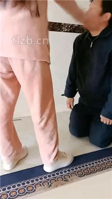 图片[6]_【小妍】坐脸窒息/跪舔脏鞋裸足/喝洗脚水_HD绳艺资源