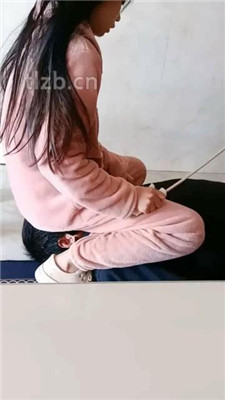 图片[7]_【小妍】坐脸窒息/跪舔脏鞋裸足/喝洗脚水_HD绳艺资源