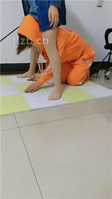 图片[10]_【广东迪迪】母畜-转胯训练/肉丝脚踩虐_HD绳艺资源