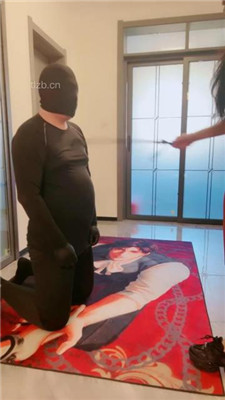 图片[4]_【芷镜小主】重度提档训练/闻舔裸足运动鞋_HD绳艺资源